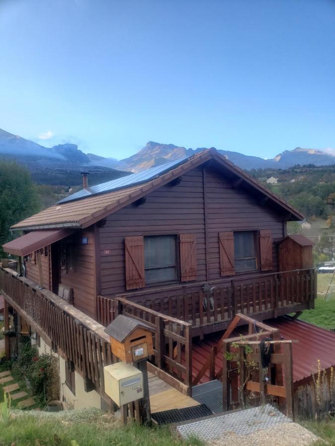Chalet Le 22 Agnieres Le Devoluy Exterior photo